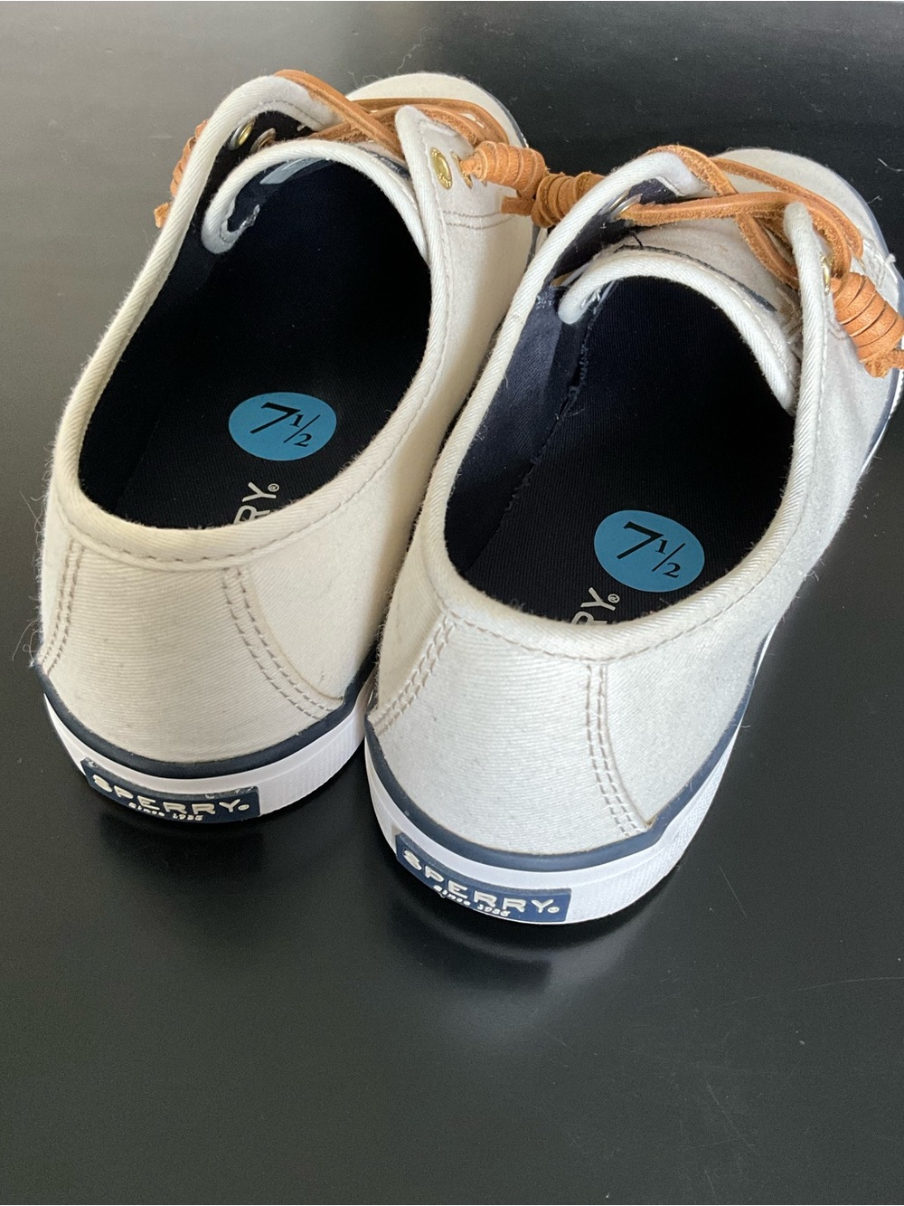 Sperry womens Canvas Boat Shoes - White with Tan Laces (Size 7½) and leopard - Picture 4 of 6